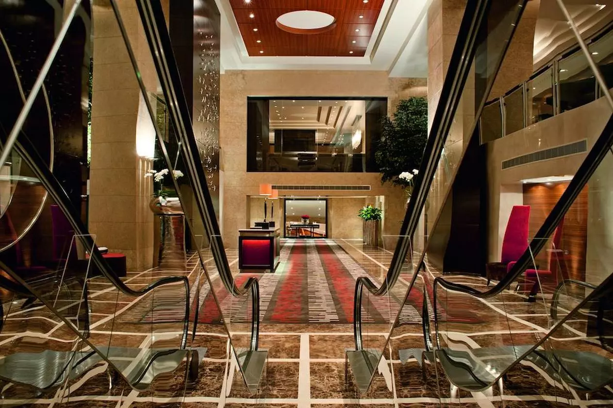 GROSVENORHOUSE_SHABAVIZ (10).jpg